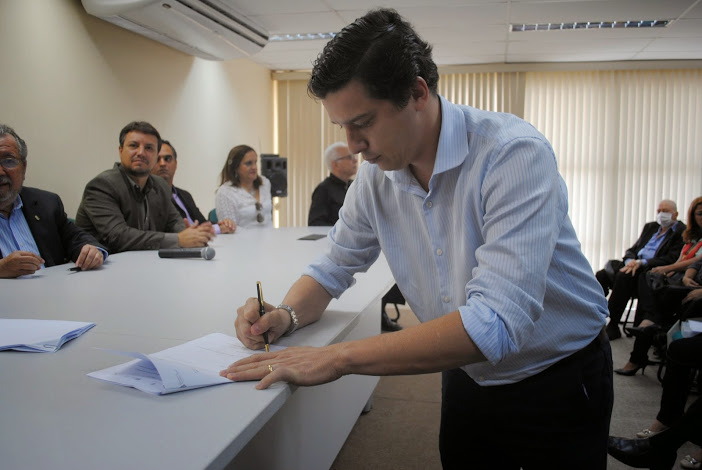 tecnova_contrato_andre_siqueira