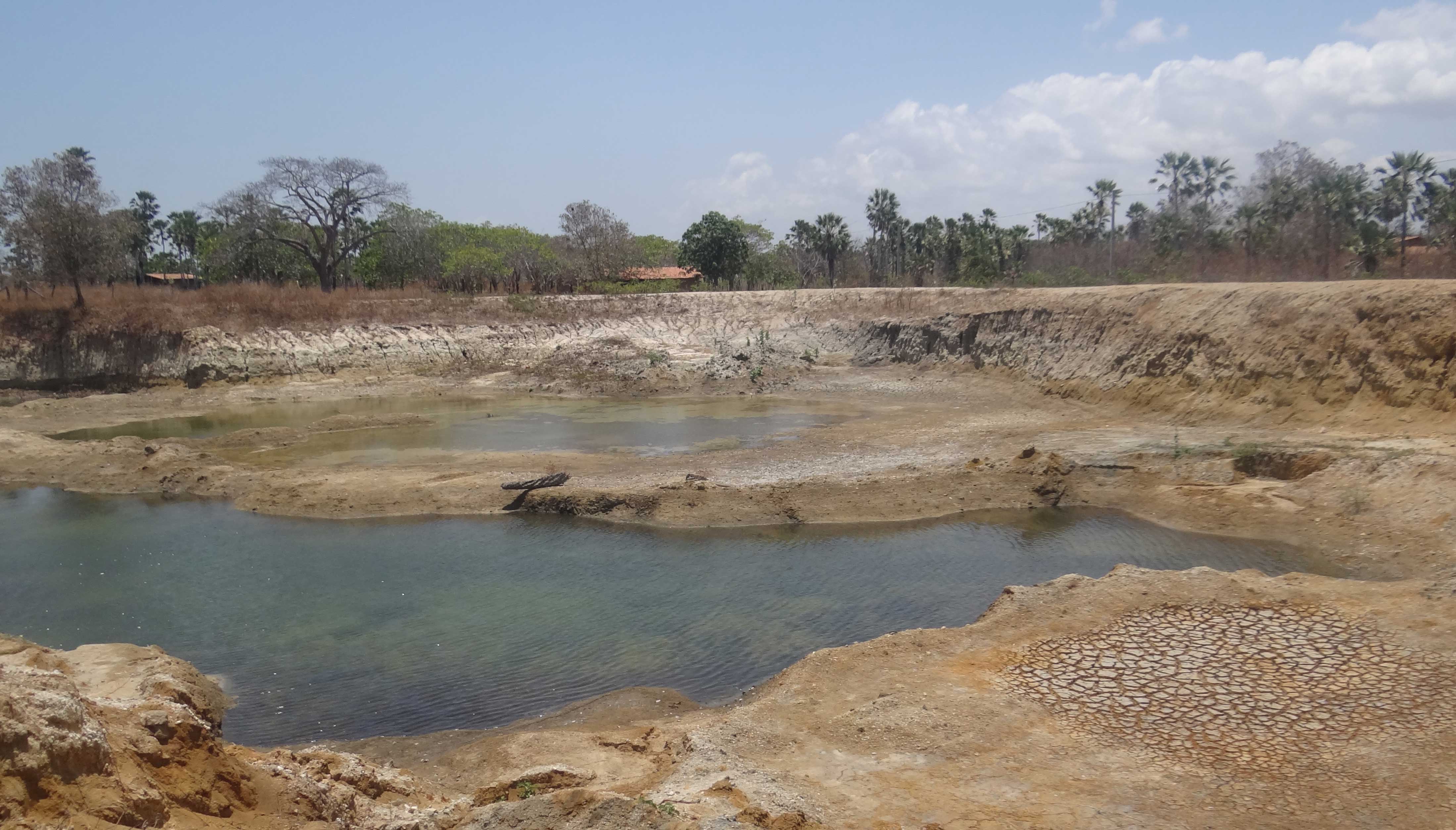 03---Atividade-de-Extrao-de-Argila-Distrito-de-Stios-Novos---Caucaia